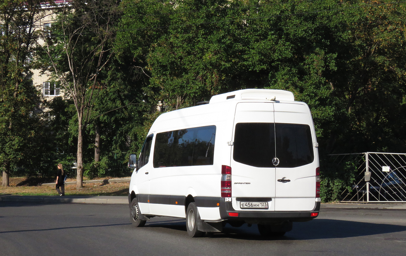 Краснодарский край, Луидор-223602 (MB Sprinter) № Е 456 НН 123