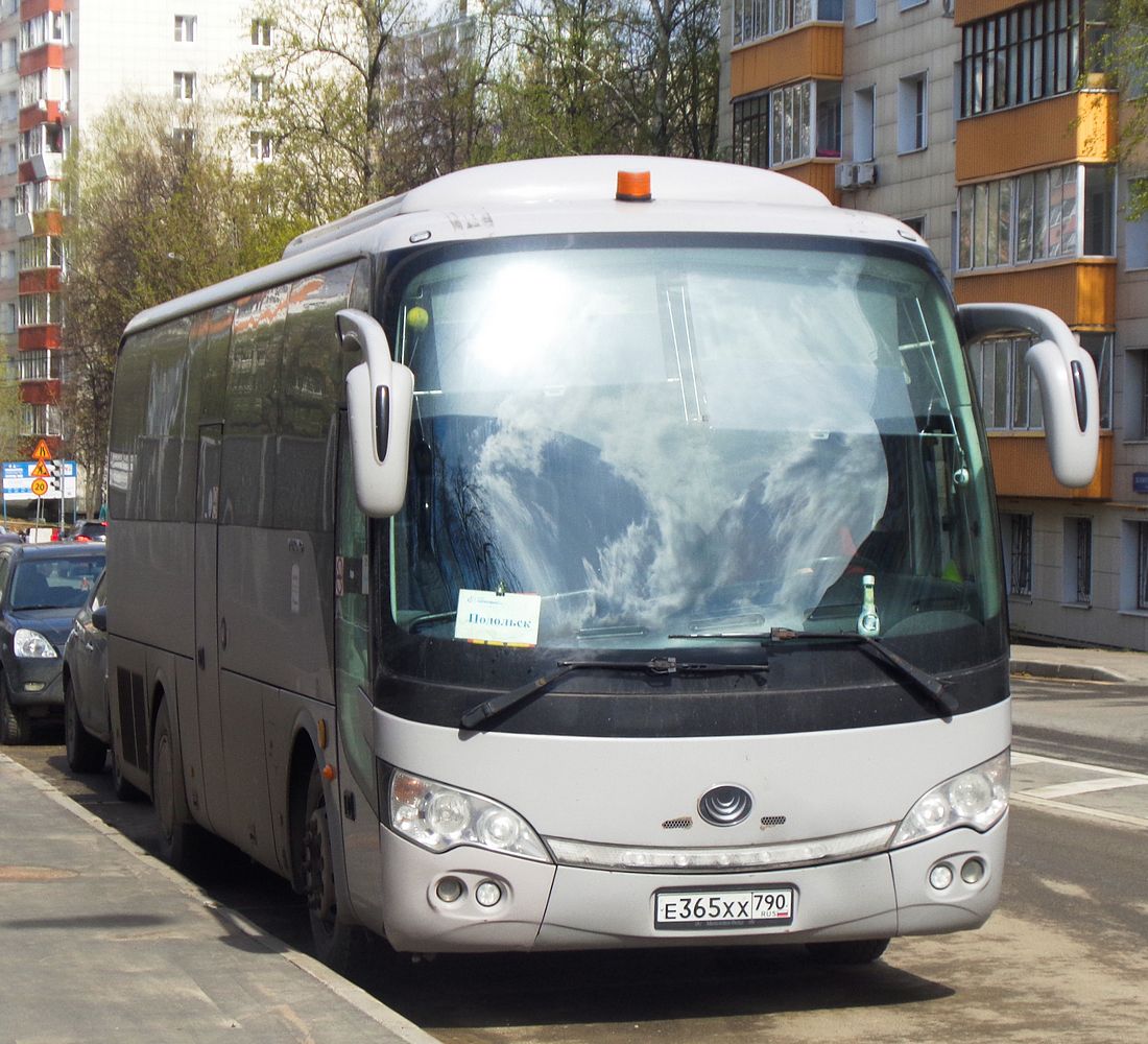 Москва, Yutong ZK6938HB9 № Е 365 ХХ 790