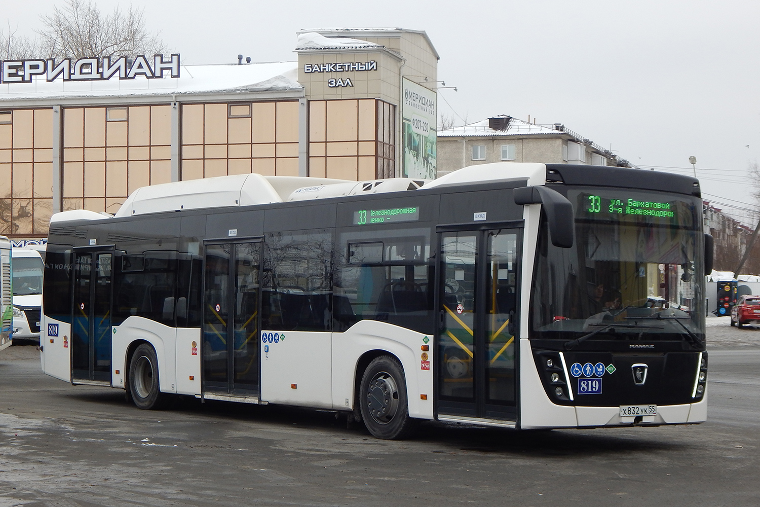Омская область, НефАЗ-5299-40-57 (CNG) № 819