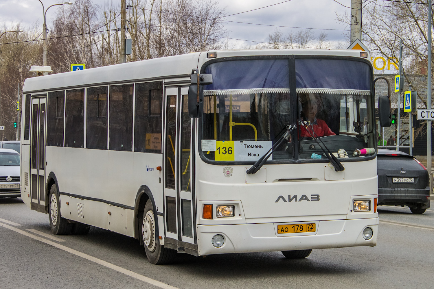 Тюменская область, ЛиАЗ-5256.60-01 № АО 178 72