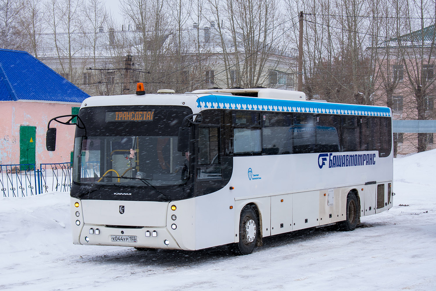 Bashkortostan, NefAZ-5299-17-52 # 5204