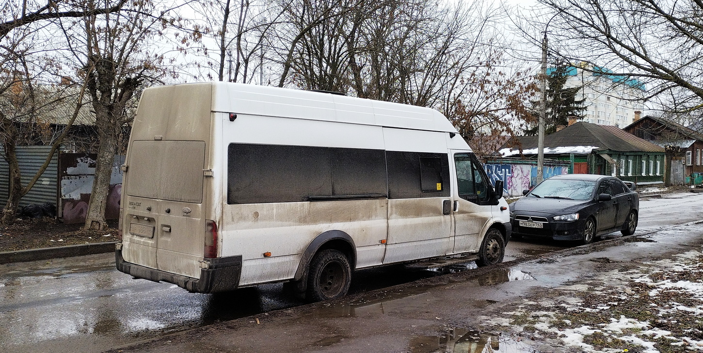 Курская область, Нижегородец-222700  (Ford Transit) № АР 988 46