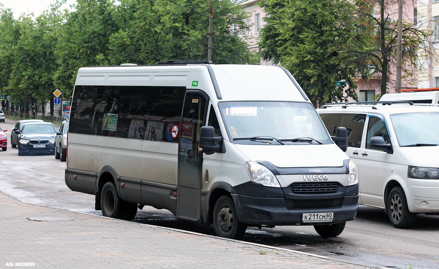 Псковская область, Нижегородец-2227UU (IVECO Daily) № К 211 СМ 60