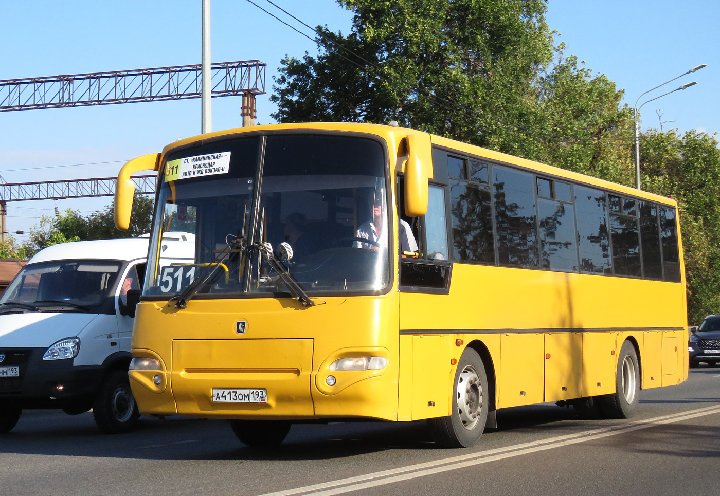 Краснодарский край, КАвЗ-4238-41 № А 413 ОМ 193