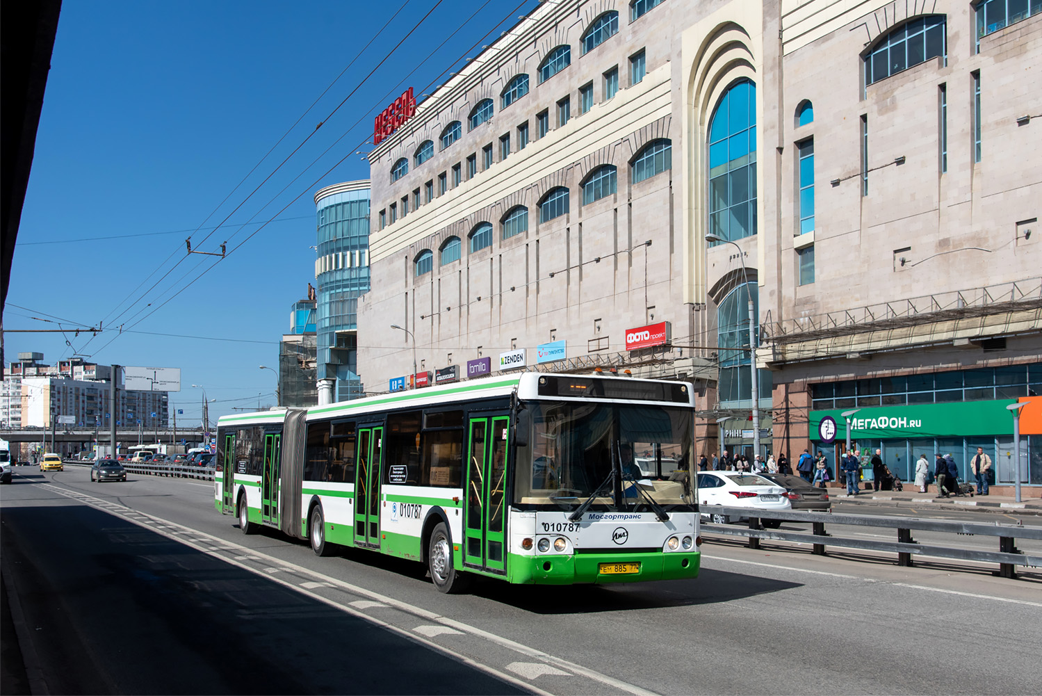 Москва, ЛиАЗ-6213.20 № 010787