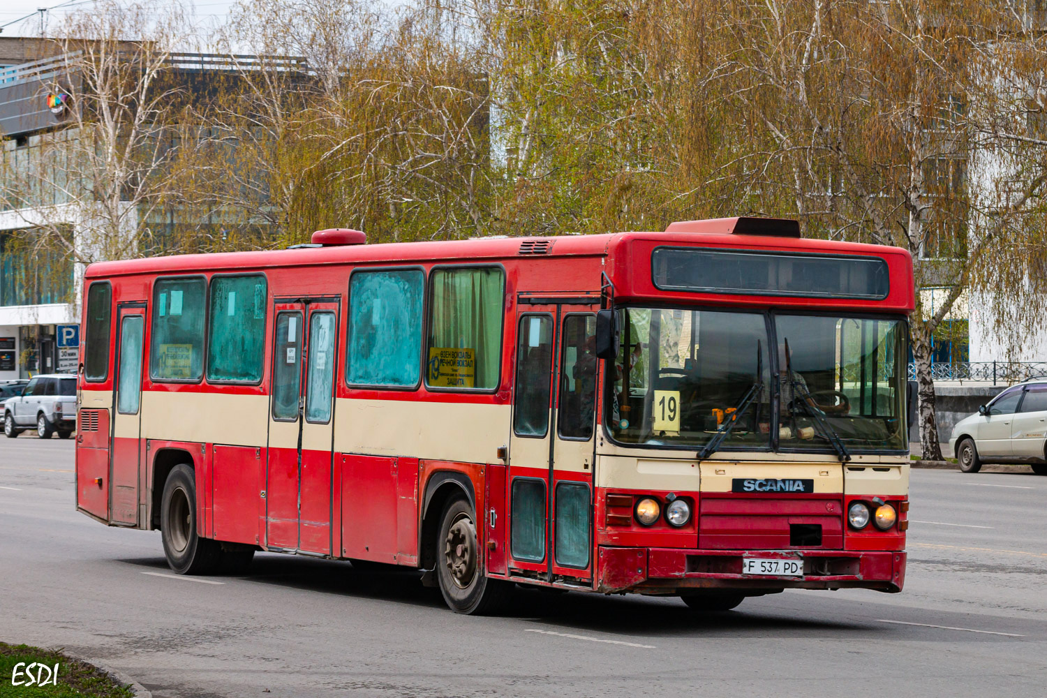 Восточно-Казахстанская область, Scania CN113CLB № F 537 PD