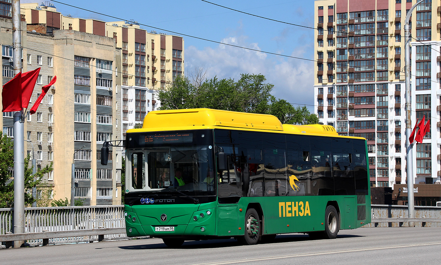 Пензенская область, Foton BJ6105C6MCD-1 № Т 719 АМ 58
