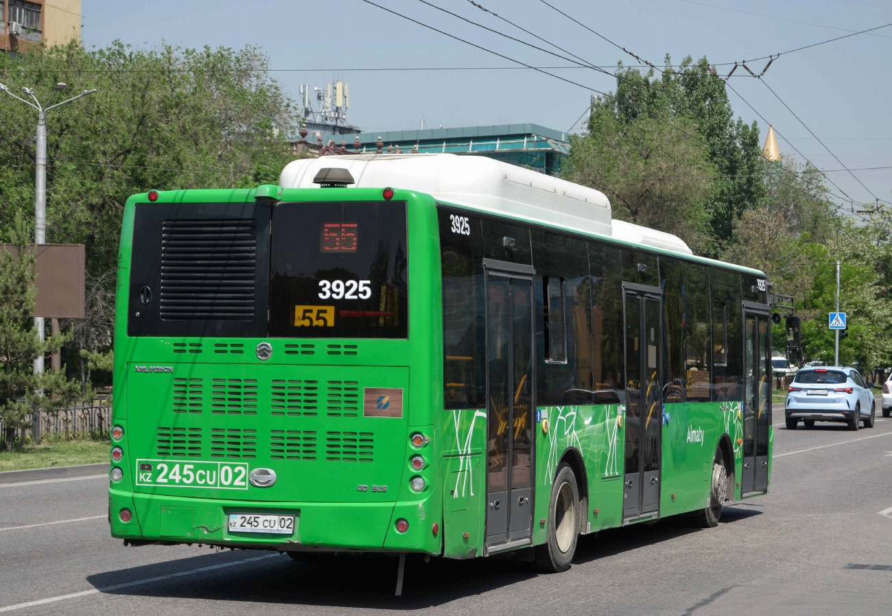 Алматы, Golden Dragon XML6125CN (Hyundai Trans Auto) № 3925