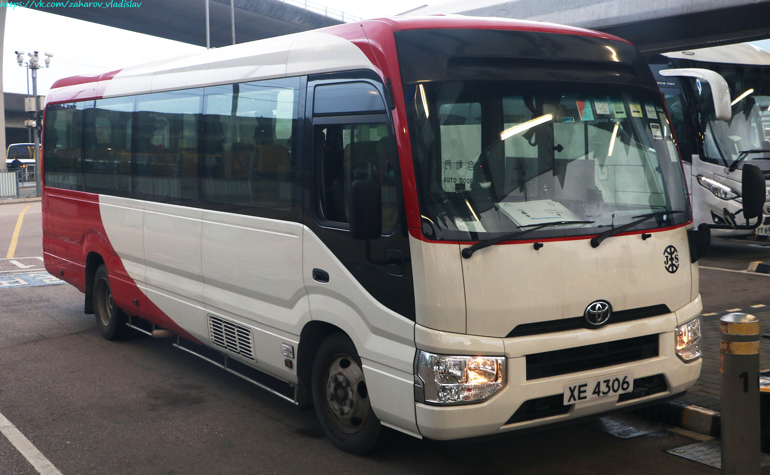 Гонконг, Toyota Coaster XZB80R № XE 4306