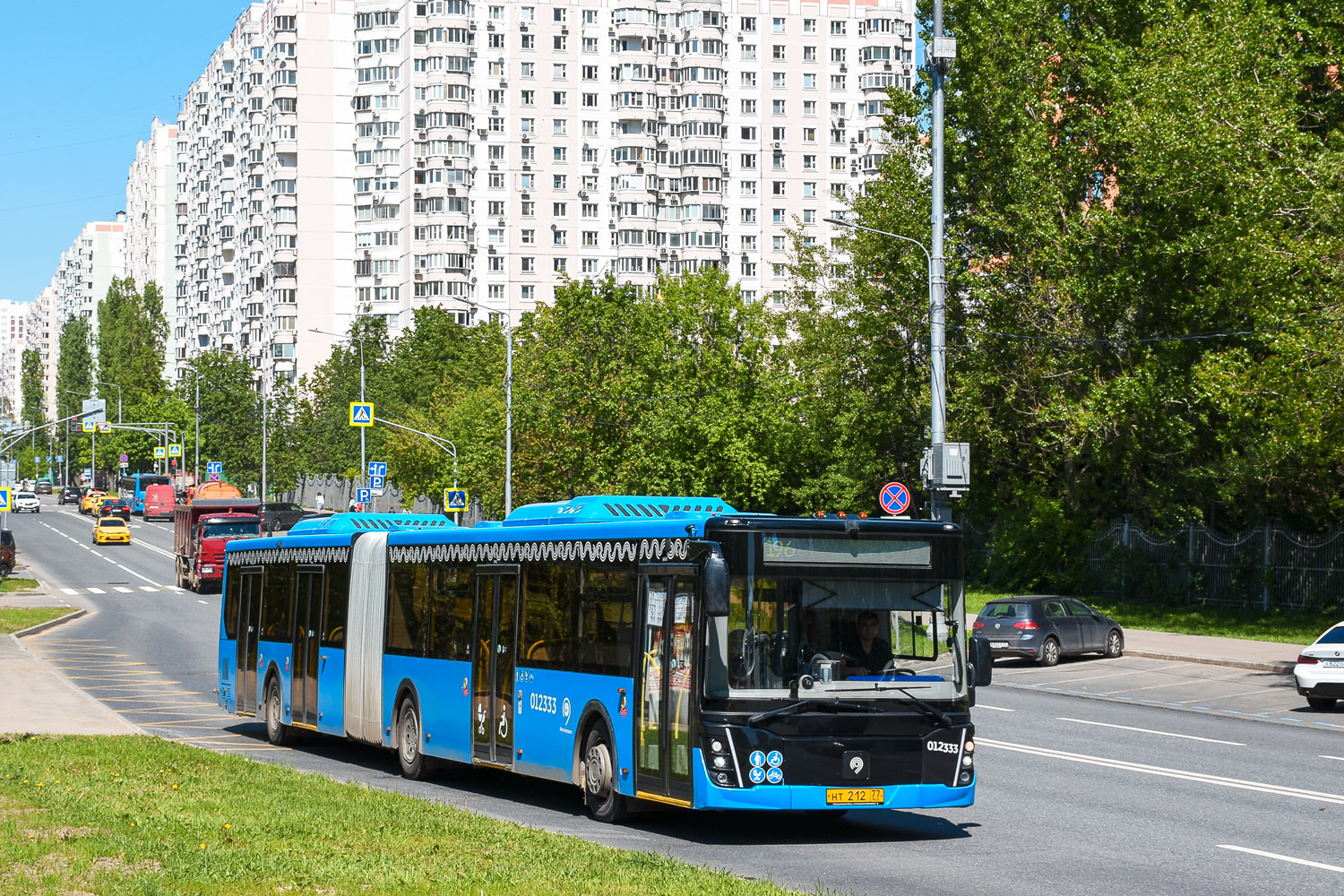 Москва, ЛиАЗ-6213.65 № 012333