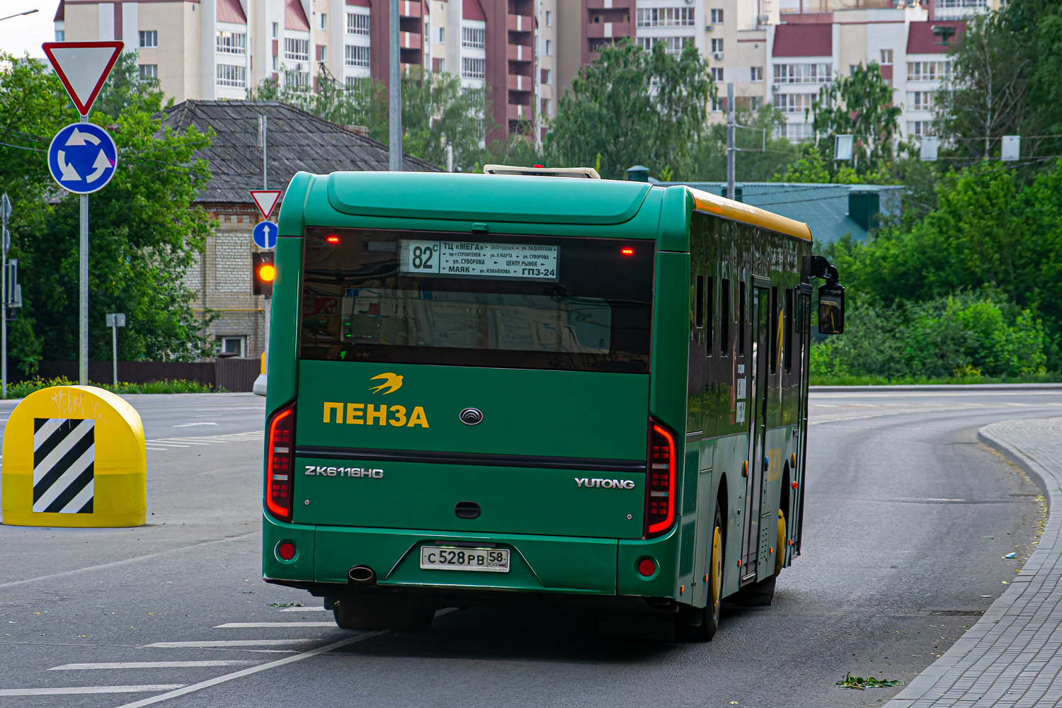 Пензенская область, Yutong ZK6116HG № С 528 РВ 58