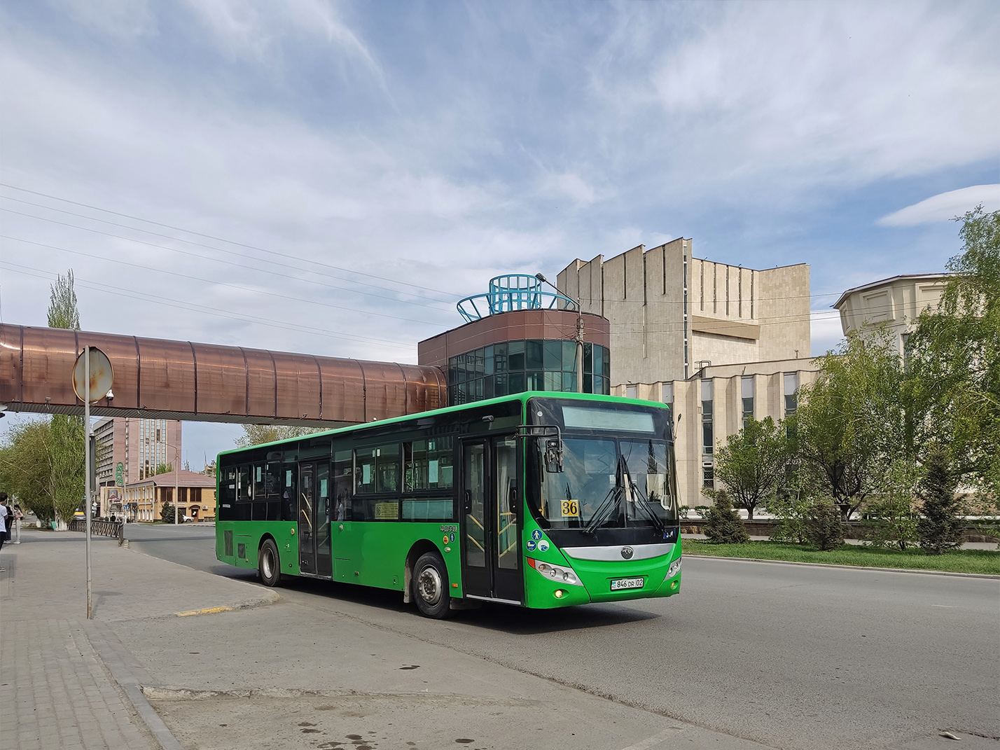 Абайская область, Yutong ZK6118HGA № 846 DR 02