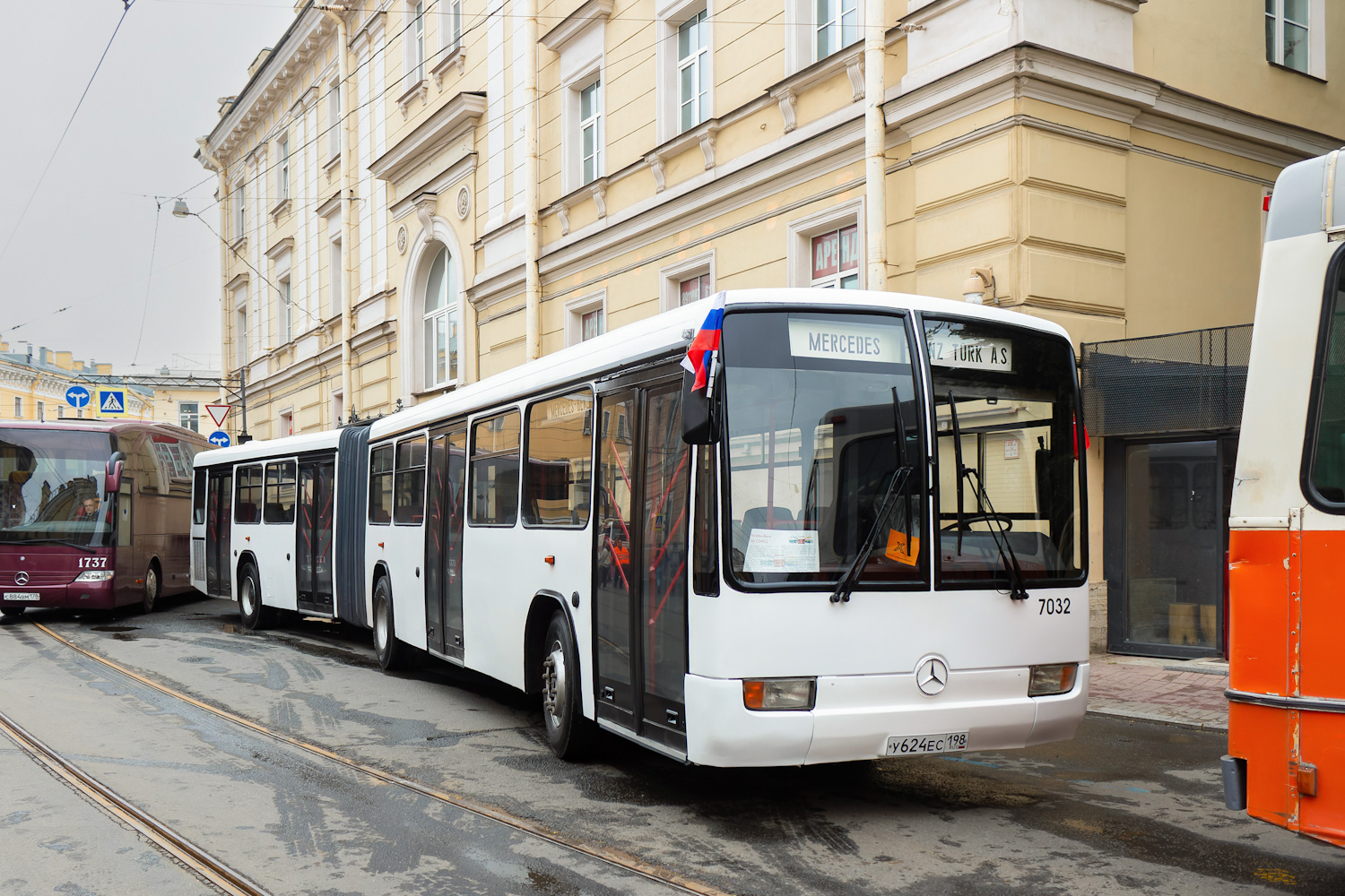 Санкт-Петербург, Mercedes-Benz O345G № 7032; Санкт-Петербург — VI Международный транспортный фестиваль "ТранспортФест-2025"