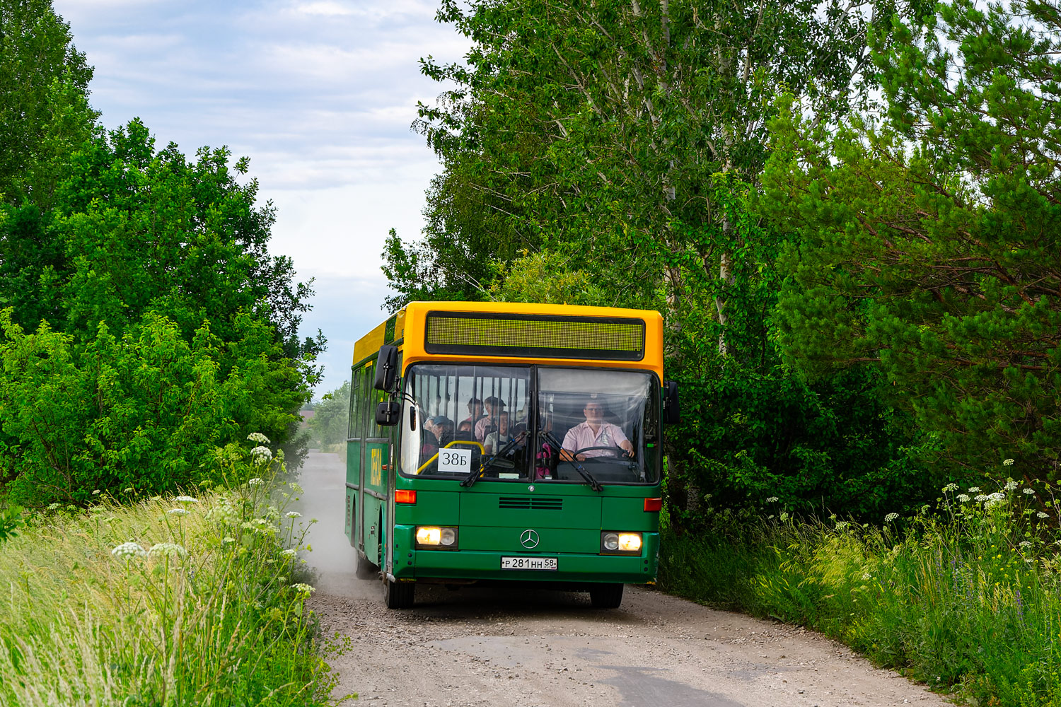 Пензенская область, Mercedes-Benz O405 № Р 281 НН 58