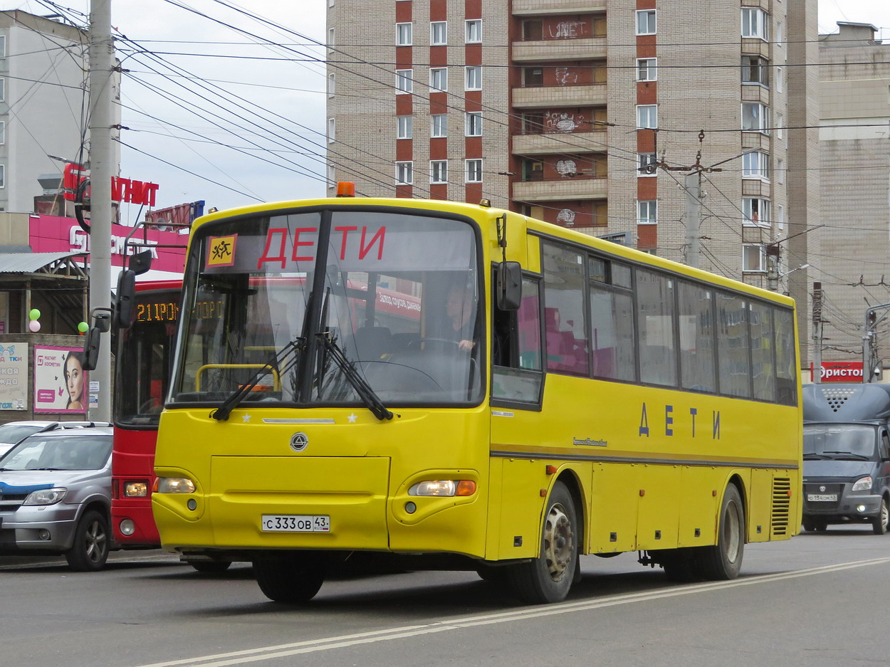 Кировская область, КАвЗ-4238-05 № С 333 ОВ 43