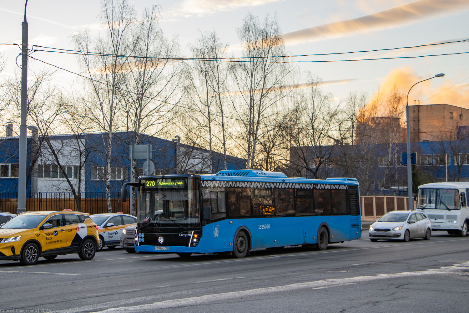 Москва, ЛиАЗ-5292.65 № 1325020 Москва, ЛиАЗ-5292.65 № 1325020