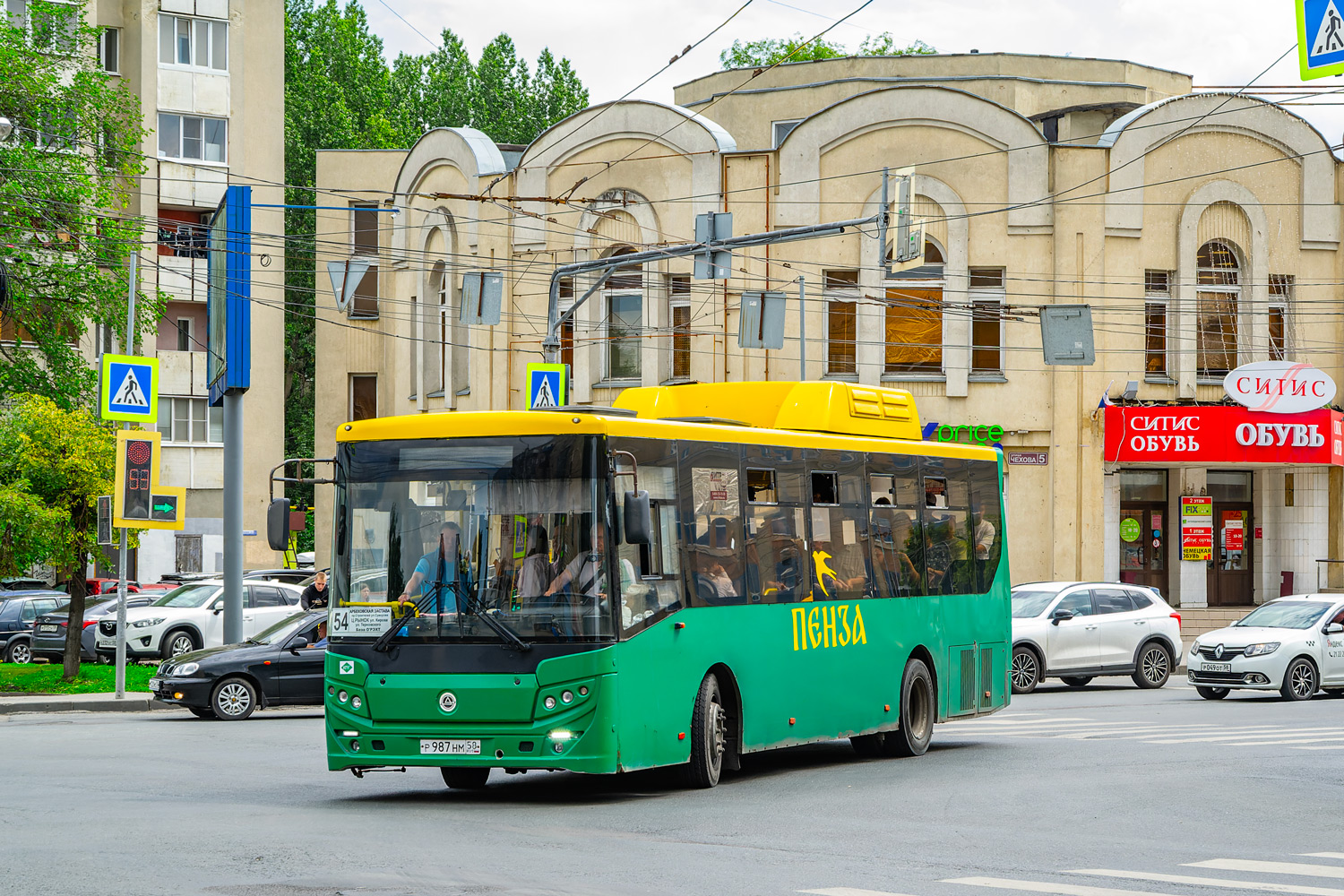 Пензенская область, КАвЗ-4270-70 № Р 987 НМ 58