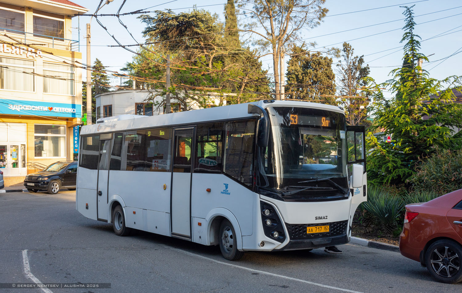 Республика Крым, СИМАЗ-2258 № АА 717 82