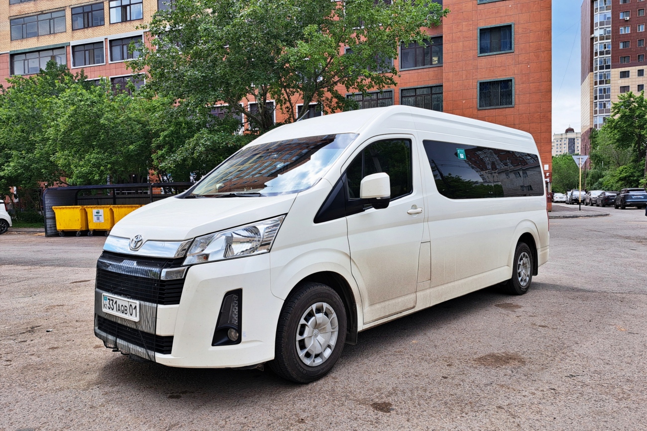 Астана, Toyota HiAce GRH322L № 331 AQB 01