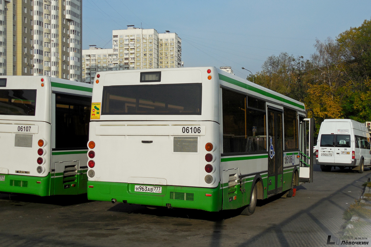 Москва, ПАЗ-3237-01 № 06106