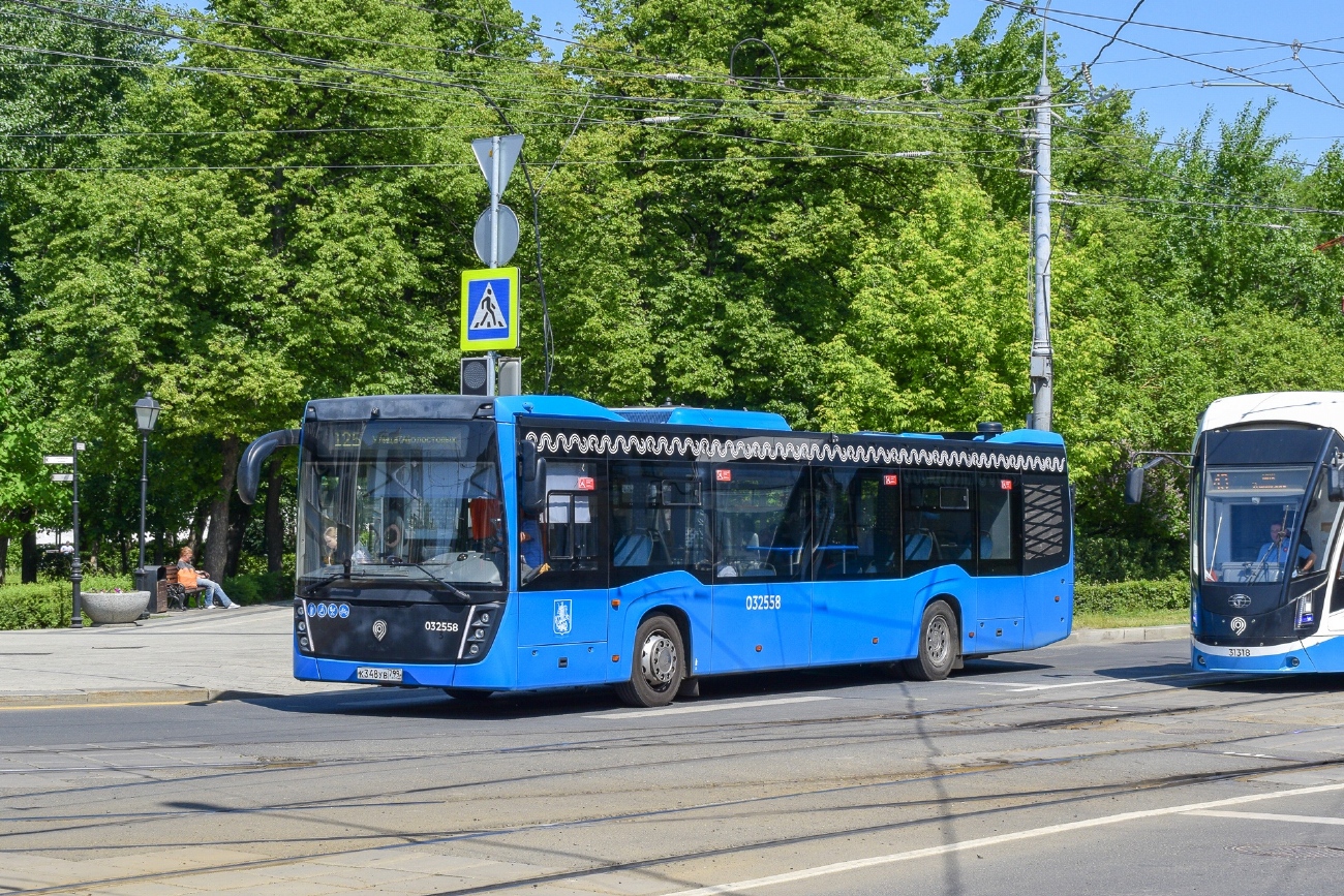 Москва, НефАЗ-5299-40-52 № 032558