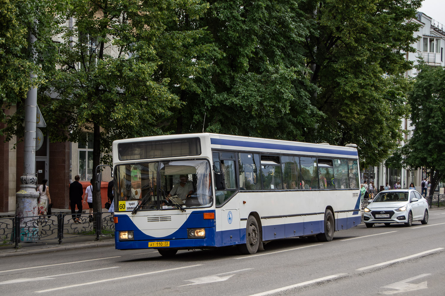 Свердловская область, Mercedes-Benz O405N № АТ 110 72