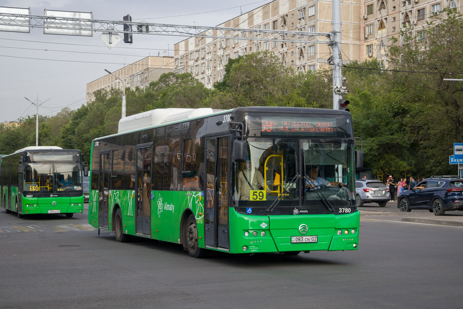Алматы, Golden Dragon XML6125CN (Hyundai Trans Auto) № 3780