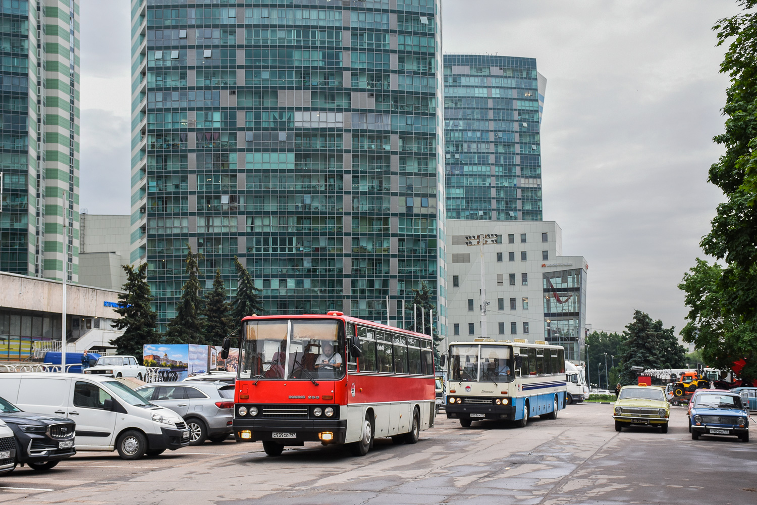 Москва, Ikarus 256.74 № С 939 СО 797