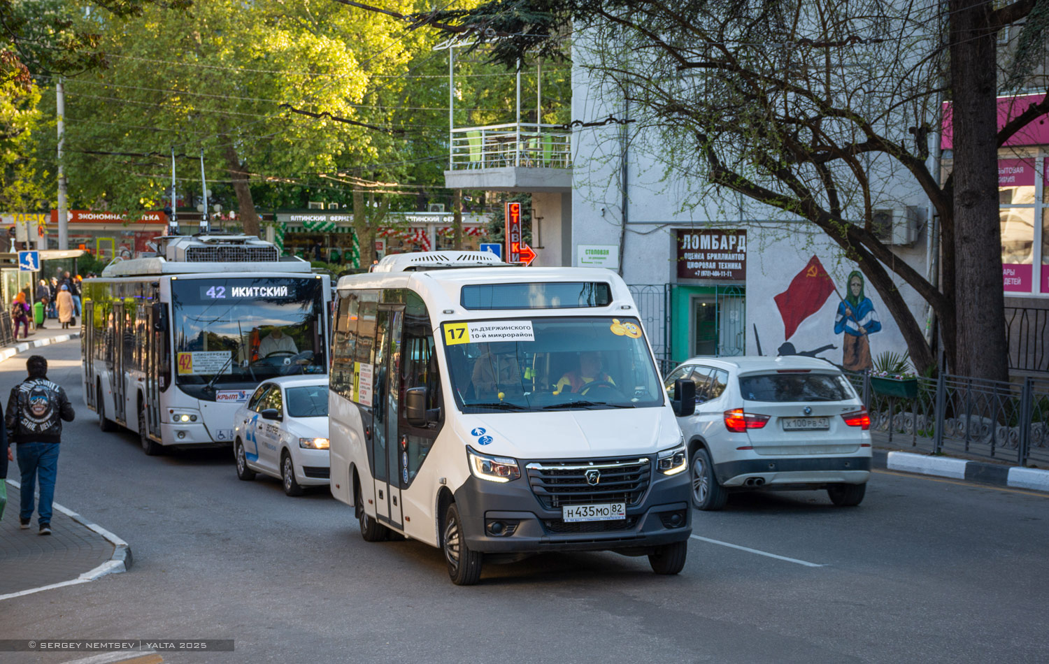 Республика Крым, ГАЗ-A68R52 City № Н 435 МО 82