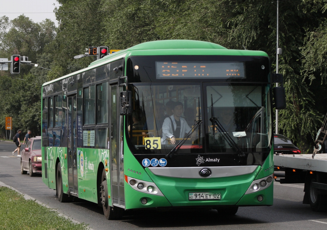 Алматы, Yutong ZK6118HGA (QazTehna) № 914 EY 02