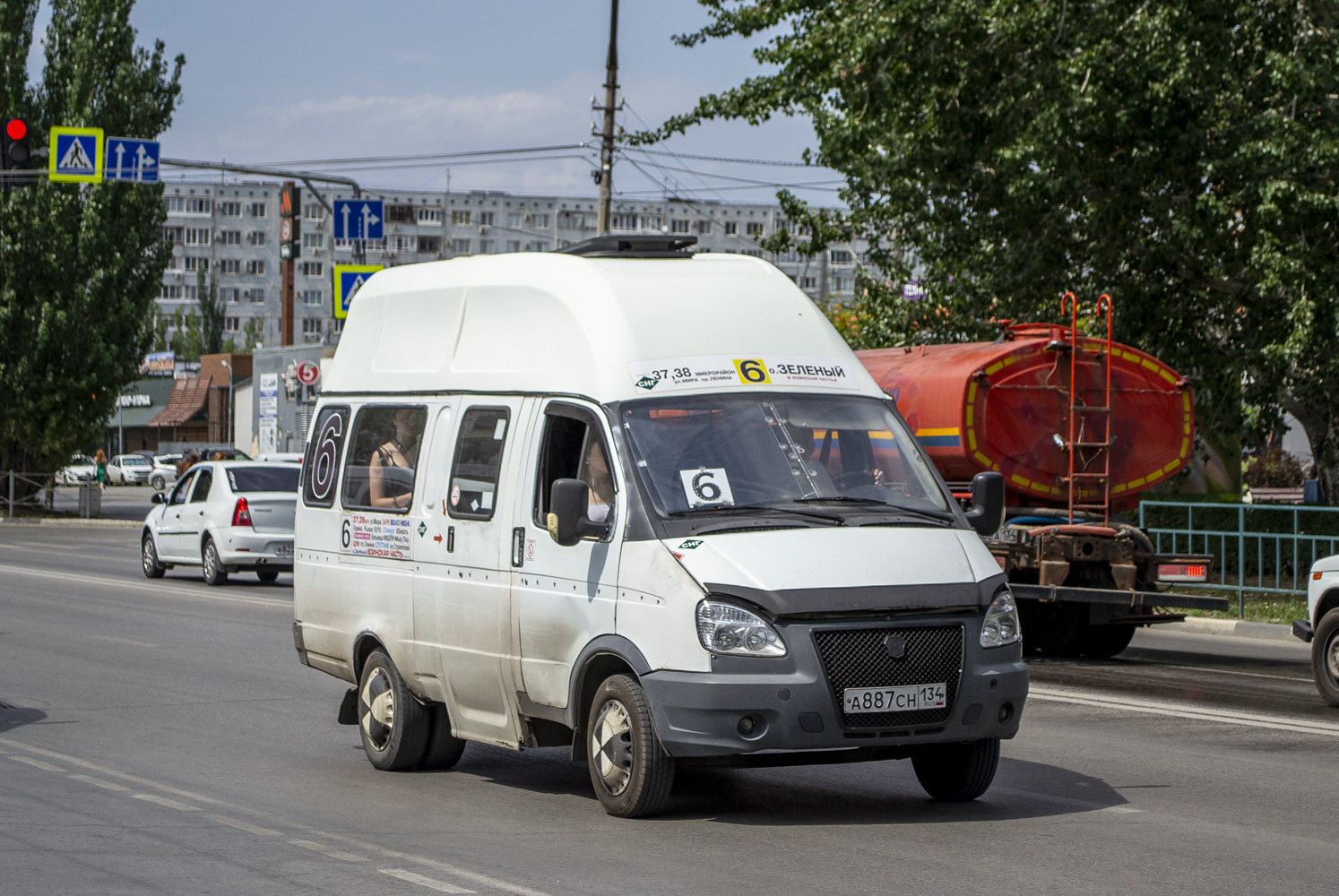 Волгоградская область, Луидор-225000 (ГАЗ-322133) № А 887 СН 134