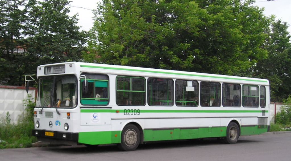 Moskva, LiAZ-5256.25 č. 02309