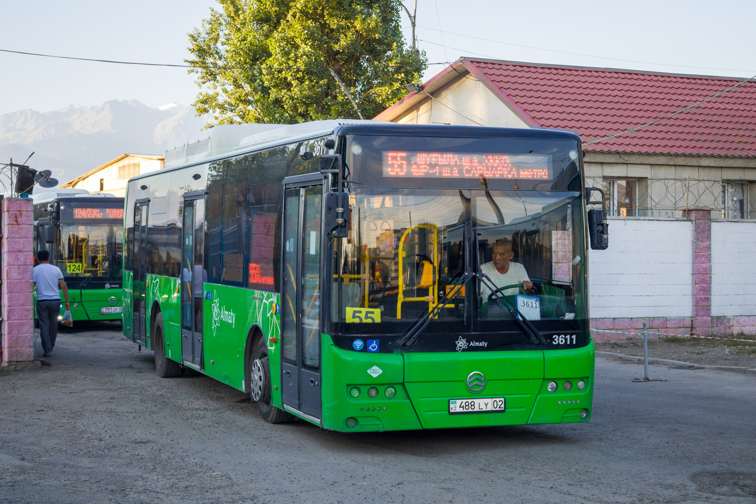 Алматы, Golden Dragon XML6125CN (Hyundai Trans Auto) № 3611