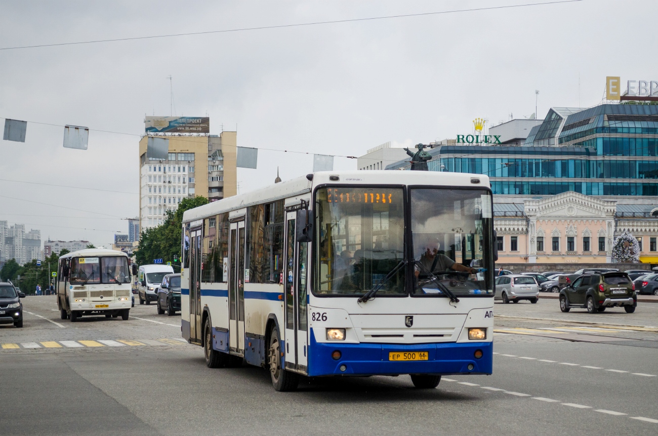 Свердловская область, НефАЗ-5299-20-32 № 826 Свердловская область, НефАЗ-5299-20-32 № 826