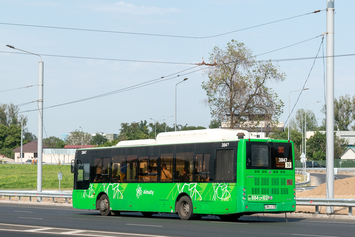Алматы, Golden Dragon XML6125CN (Hyundai Trans Auto) № 3847