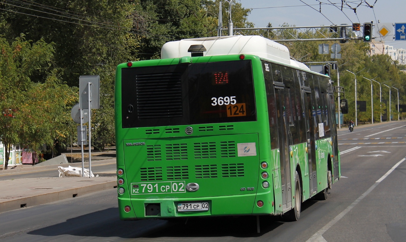 Алматы, Golden Dragon XML6125CN (Hyundai Trans Auto) № 3695