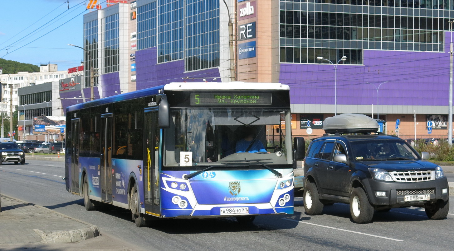 Мурманская область, ЛиАЗ-5292.65 № В 984 НО 51