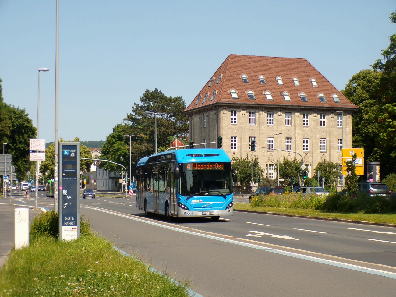 Нижняя Саксония, Volvo 7900 Electric Hybrid № 99