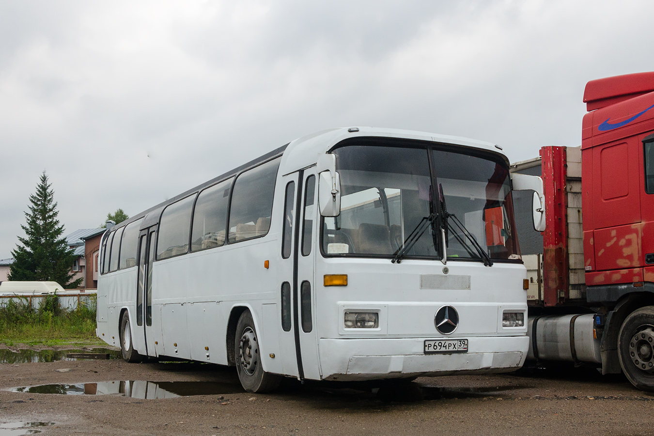 Калининградская область, Mercedes-Benz O303-15ÜHE № Р 694 РХ 39