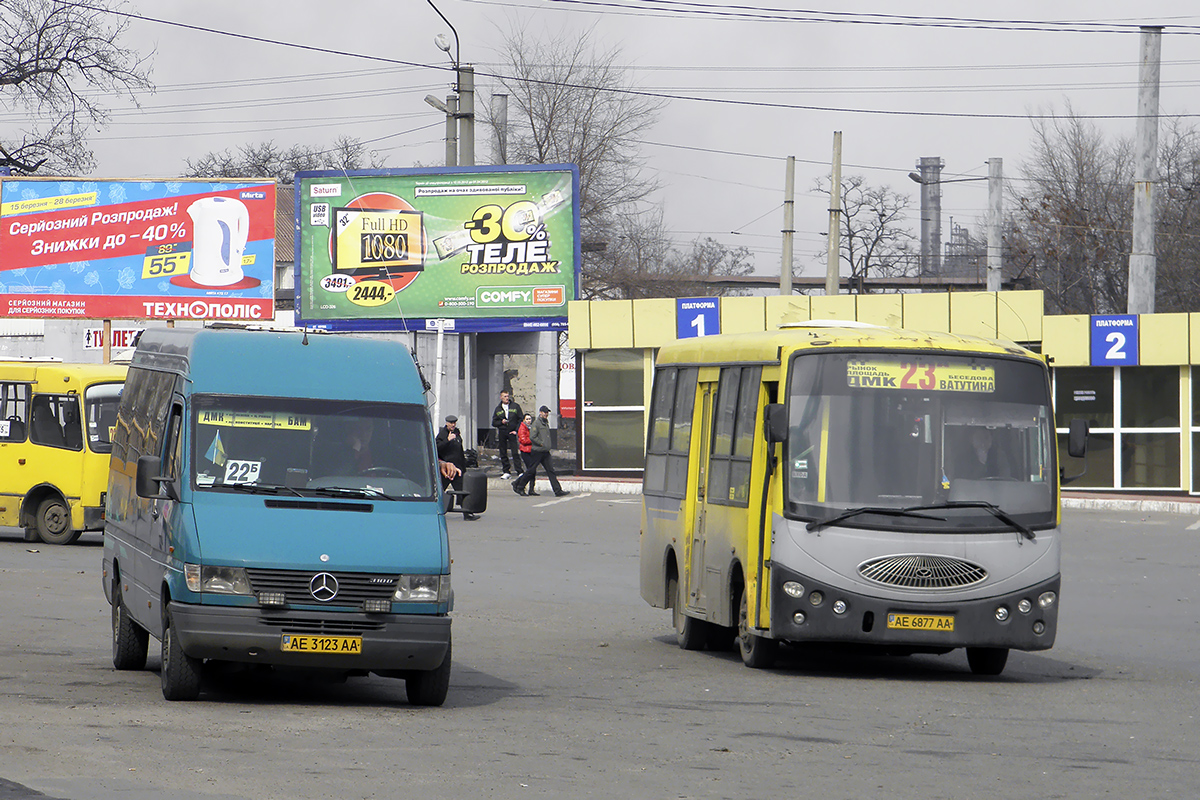 Днепропетровская область, Mercedes-Benz Sprinter W903 310D № AE 3123 AA; Днепропетровская область, YouYi ZGT6710D № AE 6877 AA