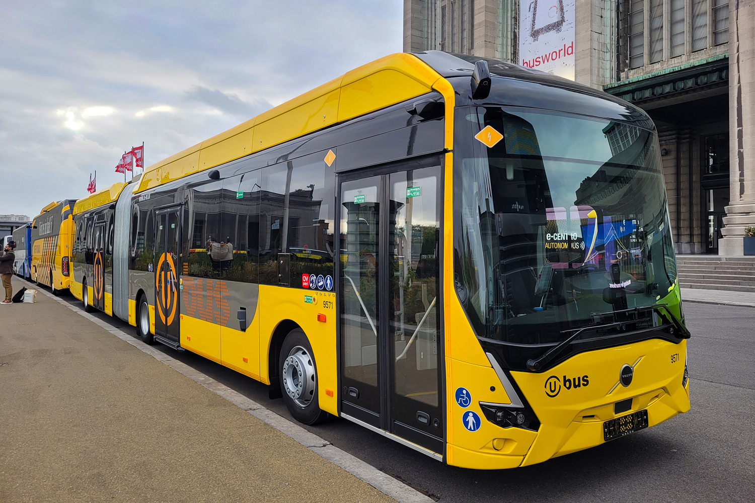 Нидерланды, Volvo 7900EA № 9571; Бельгия — Busworld Europe 2025