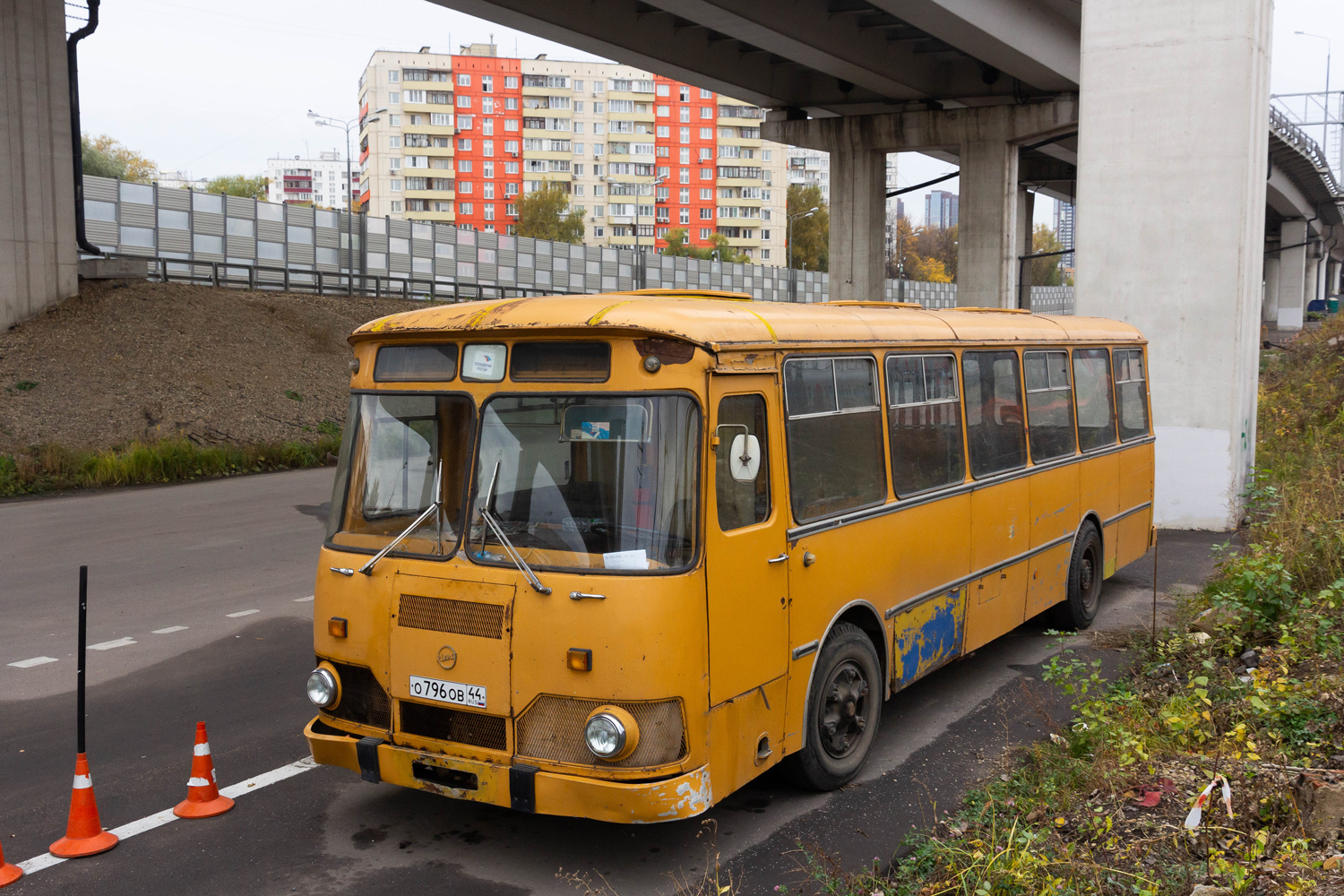Москва, ЛиАЗ-677М № О 796 ОВ 44