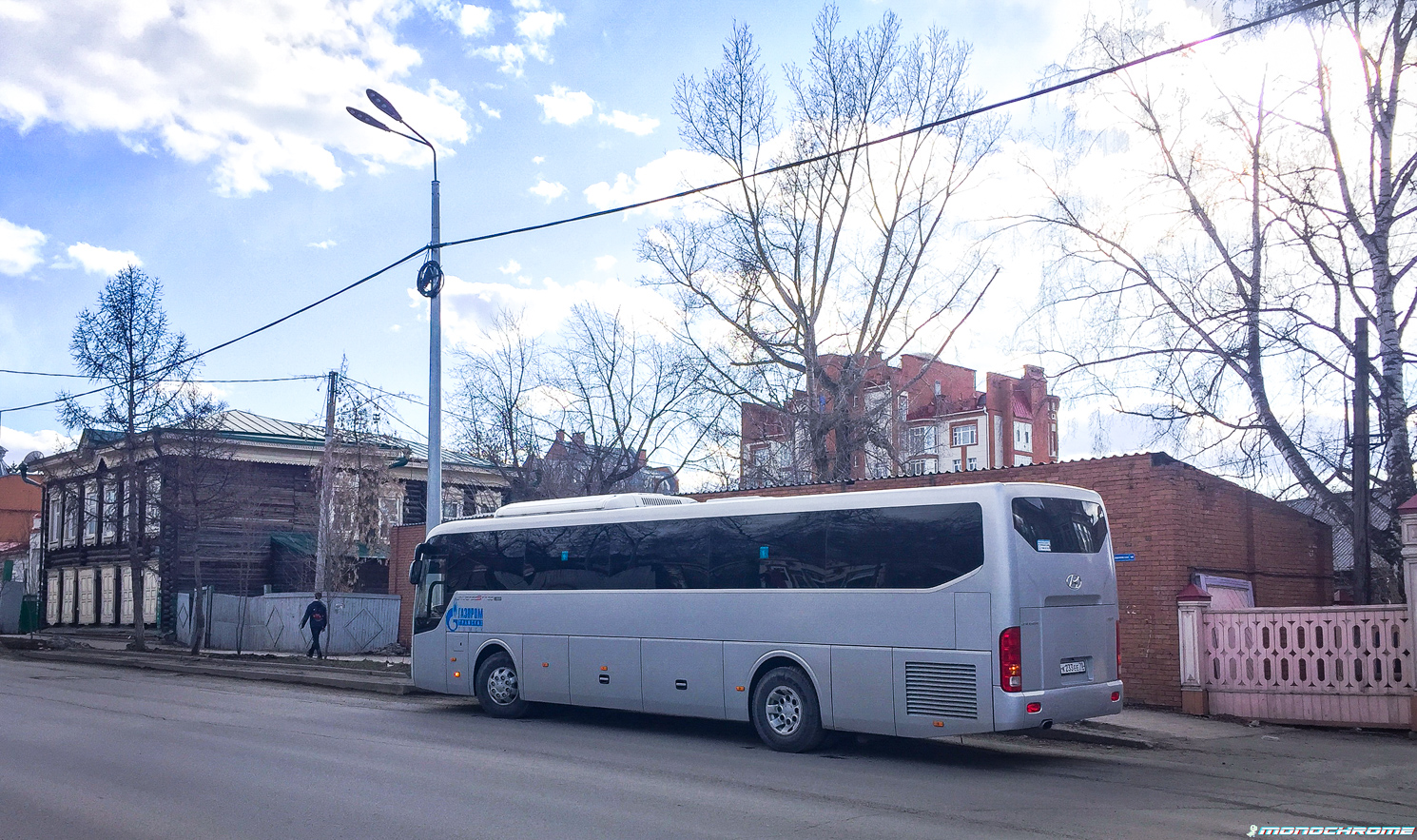 Томская область, Hyundai Universe Space Luxury № К 233 ЕЕ 70