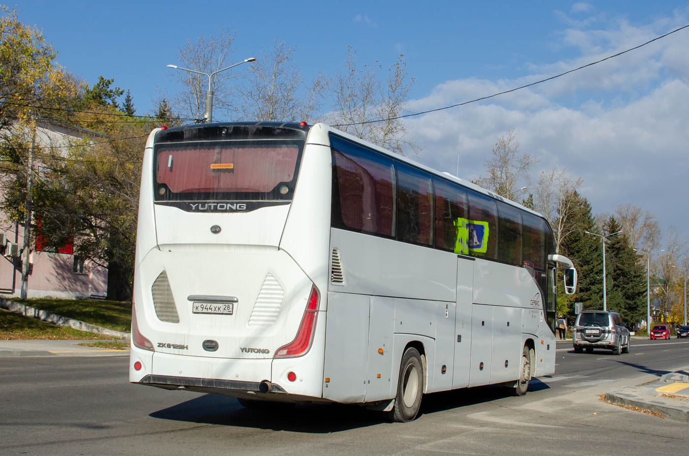 Амурская область, Yutong C12PRO (ZK6128H) № К 944 ХК 28