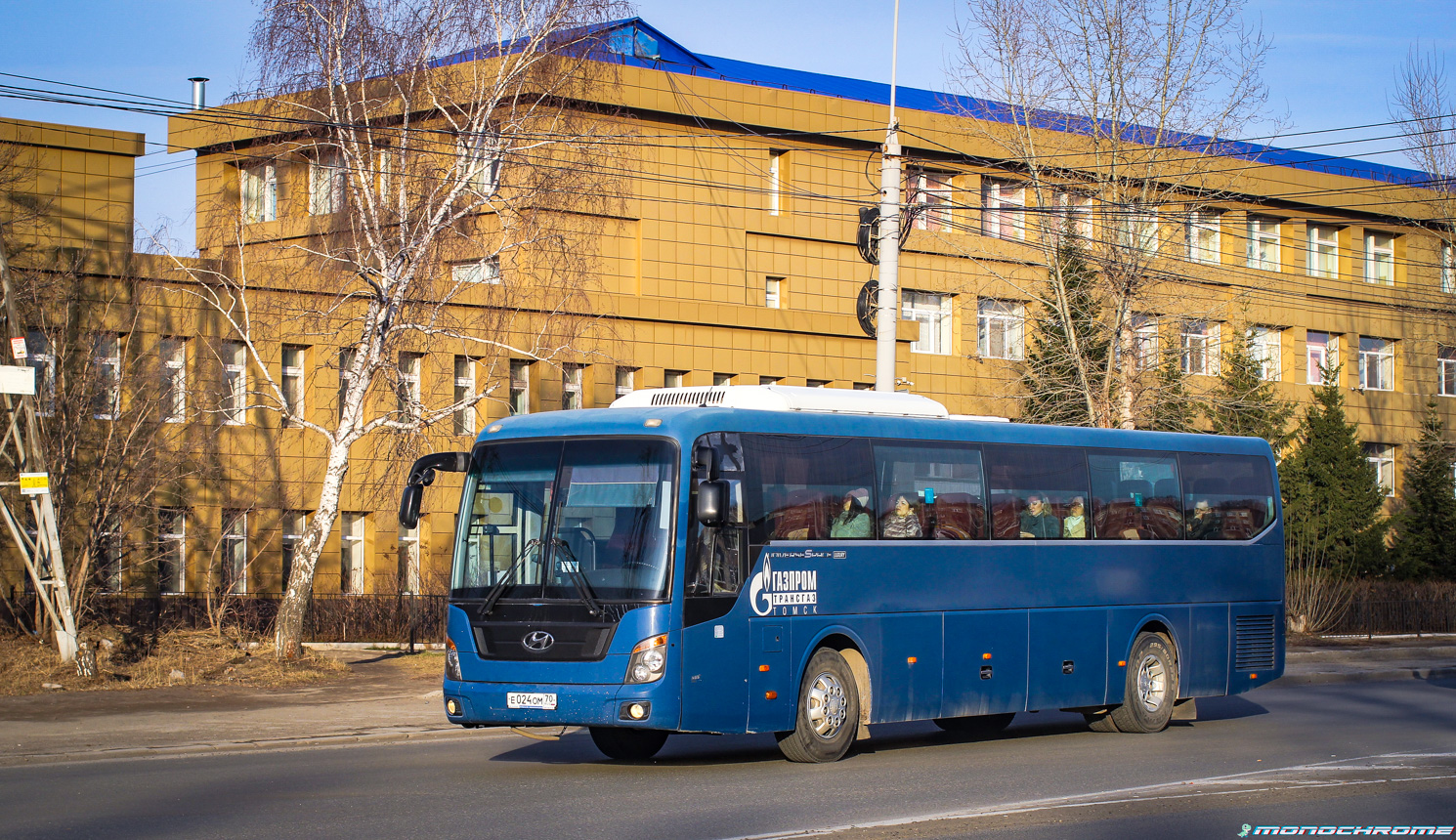 Томская область, Hyundai Universe Space Luxury № Е 024 ОМ 70