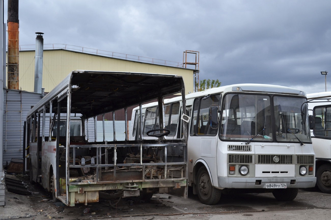 Красноярский край, ЛиАЗ-5256.53 № В 681 СС 124; Красноярский край — Автобусы без номеров