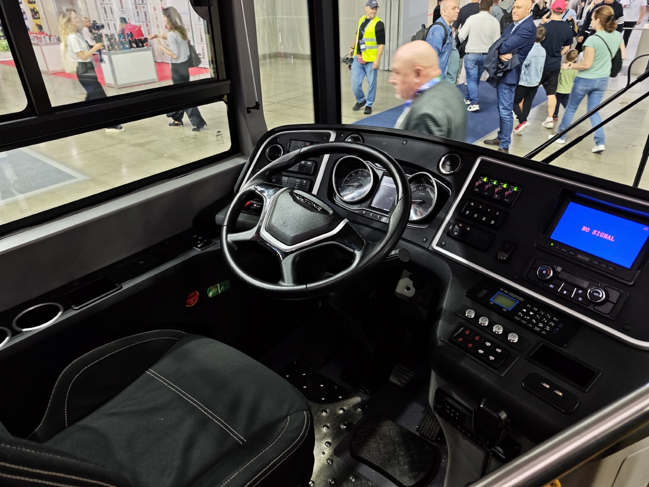 Москва, Yutong ZK6116CHEVG № Yutong-18986; Московская область — Международный автобусный салон "AutoBusExpo-2025"