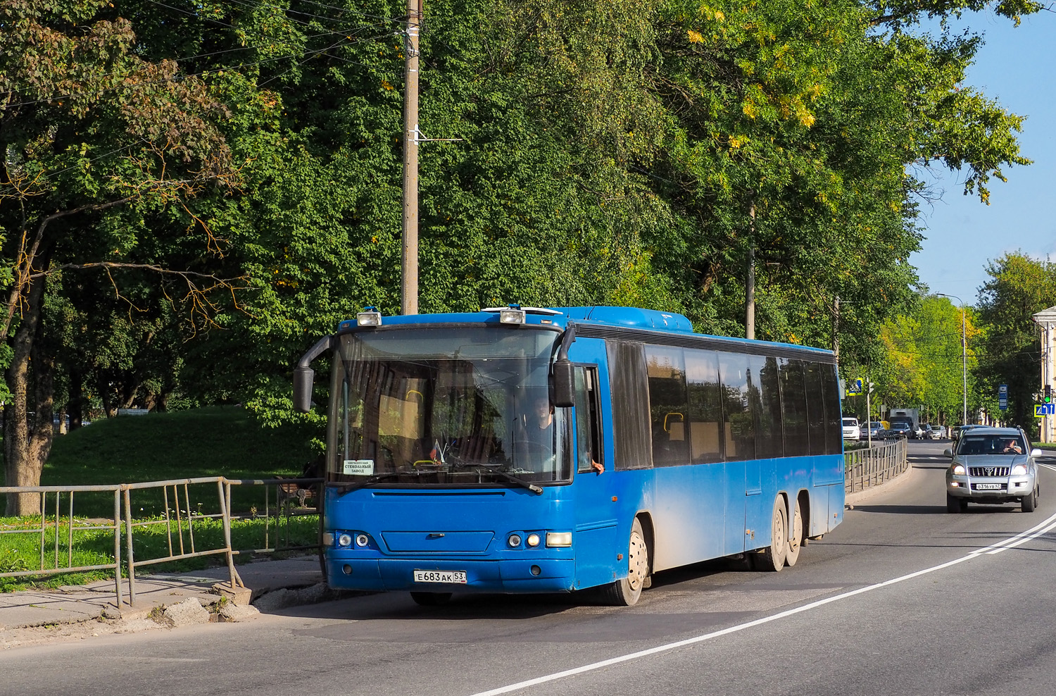 Ленинградская область, Carrus Vega L № Е 683 АК 53