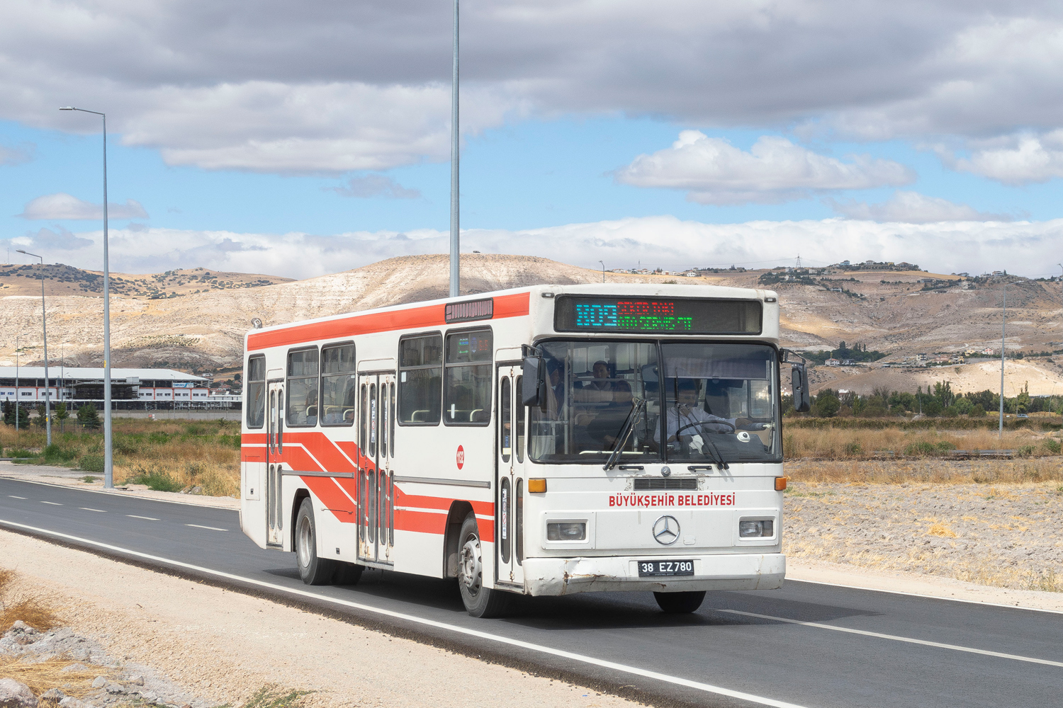 Турция, Otomarsan Mercedes-Benz O302T № 1132