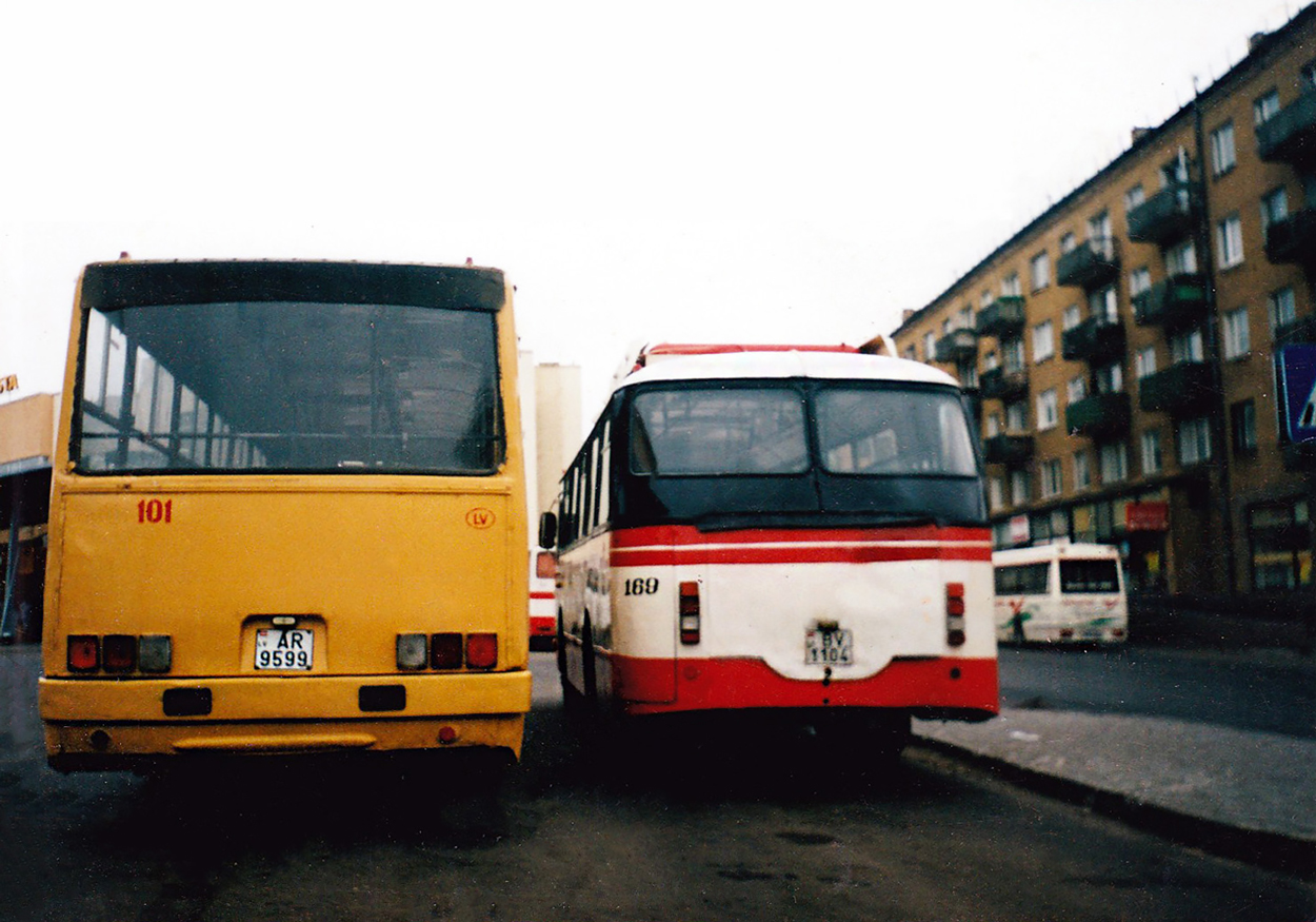Латвия, Ikarus 260.27 № 101; Латвия, ЛАЗ-695Н № 169